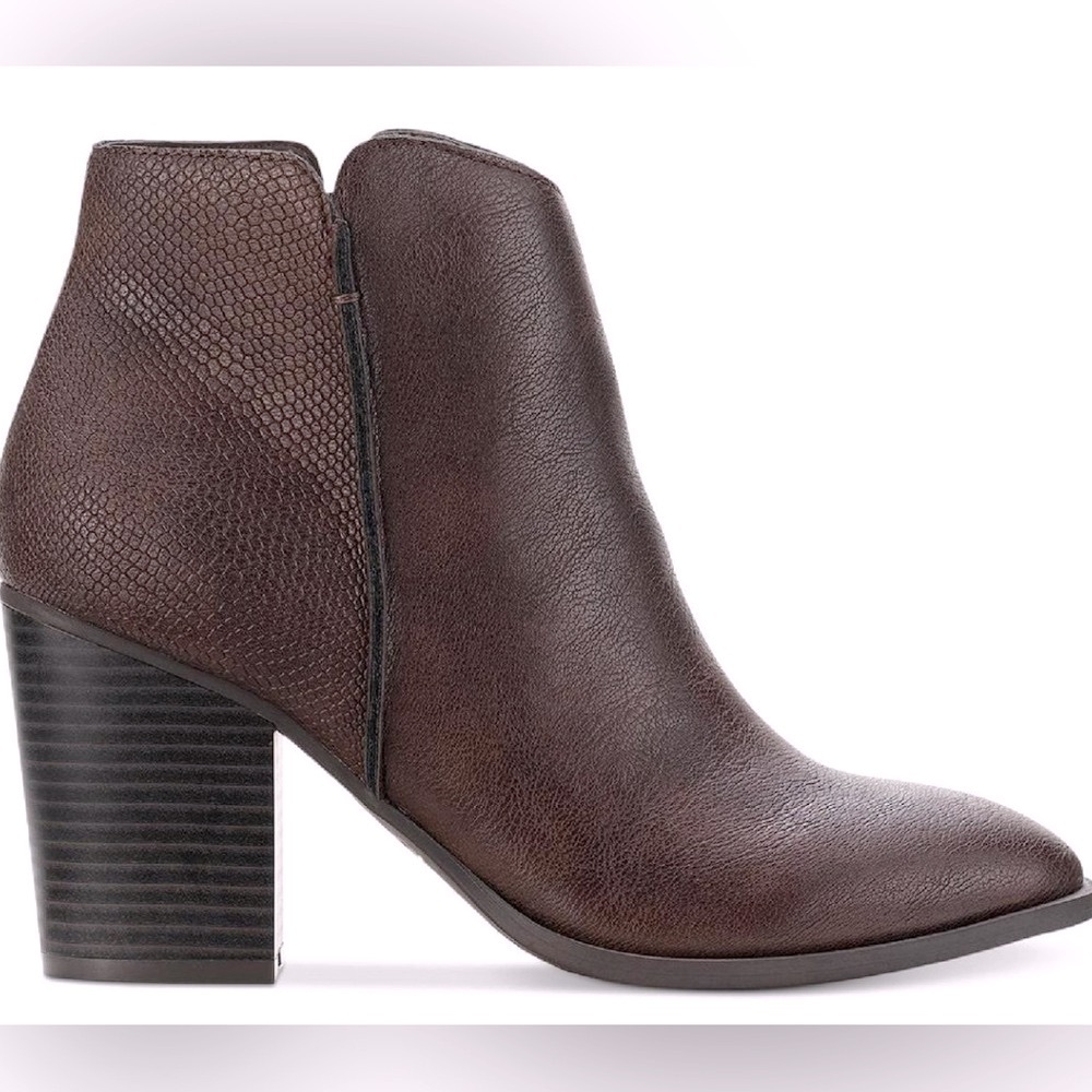 NIB [Sun + Stone] Graceyy Dark Brown Smooth Faux Leather Block Heel Booties - Picture 2 of 16